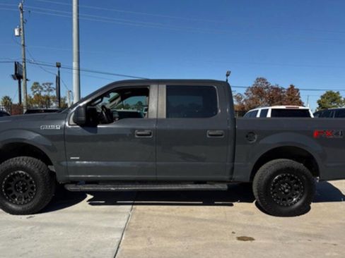 Used 2016 Ford F150 XL w/ Equipment Group 101A Mid AWD/4WD image 8