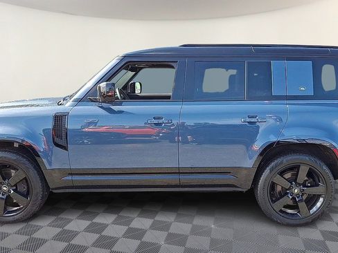 Used 2023 Land Rover Defender 110 X-Dynamic SE AWD/4WD image 5