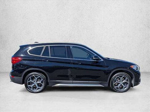 Used 2019 BMW X1 xDrive28i w/ Convenience Package AWD/4WD image 4