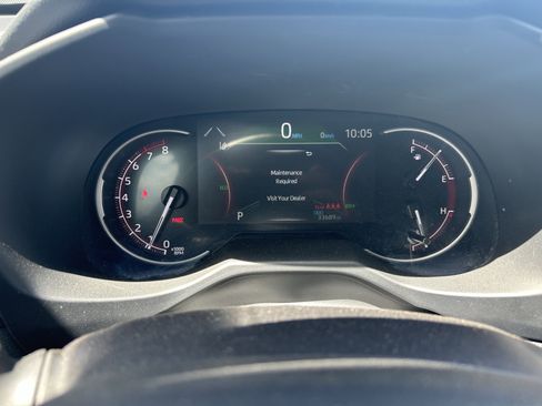 Used 2025 Toyota RAV4 XLE AWD/4WD image 24