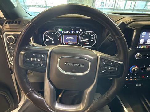 Used 2020 GMC Sierra 1500 Denali w/ Denali Ultimate Package AWD/4WD image 31