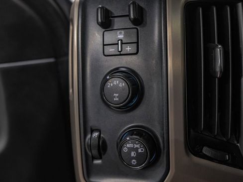 Used 2018 GMC Sierra 3500 Denali w/ Duramax Plus Package image 27