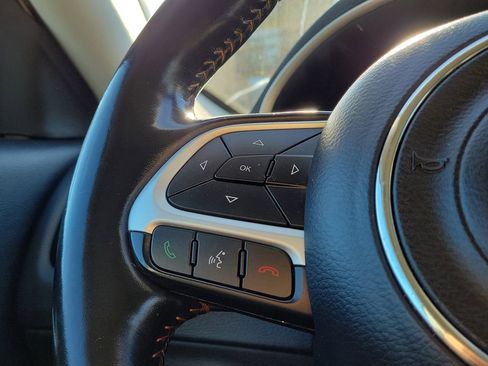 Used 2020 Jeep Compass Limited image 25