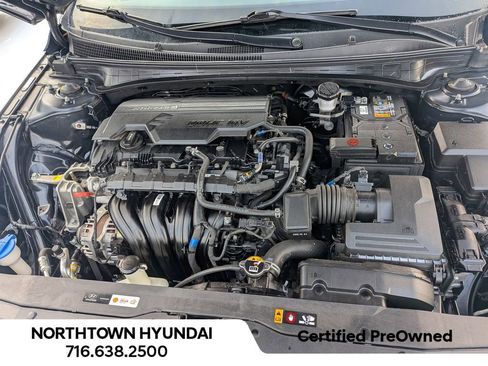Certified 2023 Hyundai Elantra SE image 32