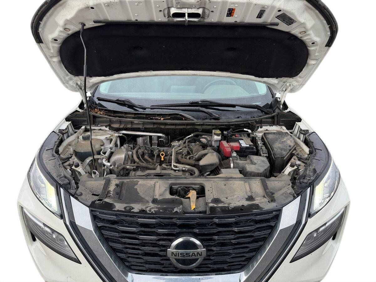 Used 2021 Nissan Rogue SV FWD image 16