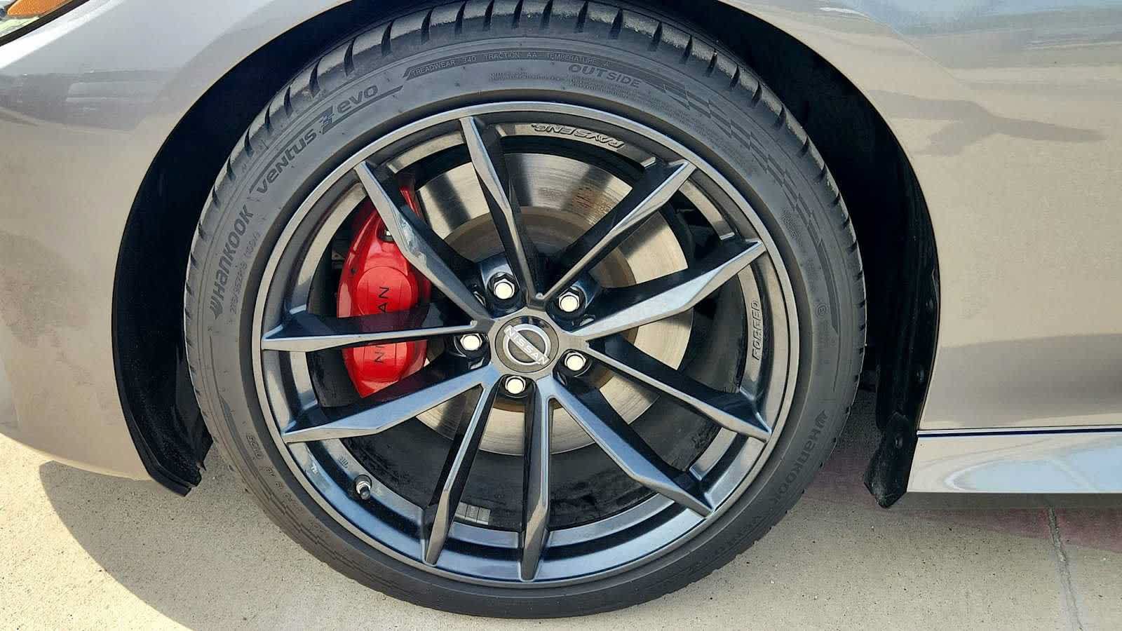 Used 2024 Nissan Z Performance w/ Floor Mat Package RWD image 28