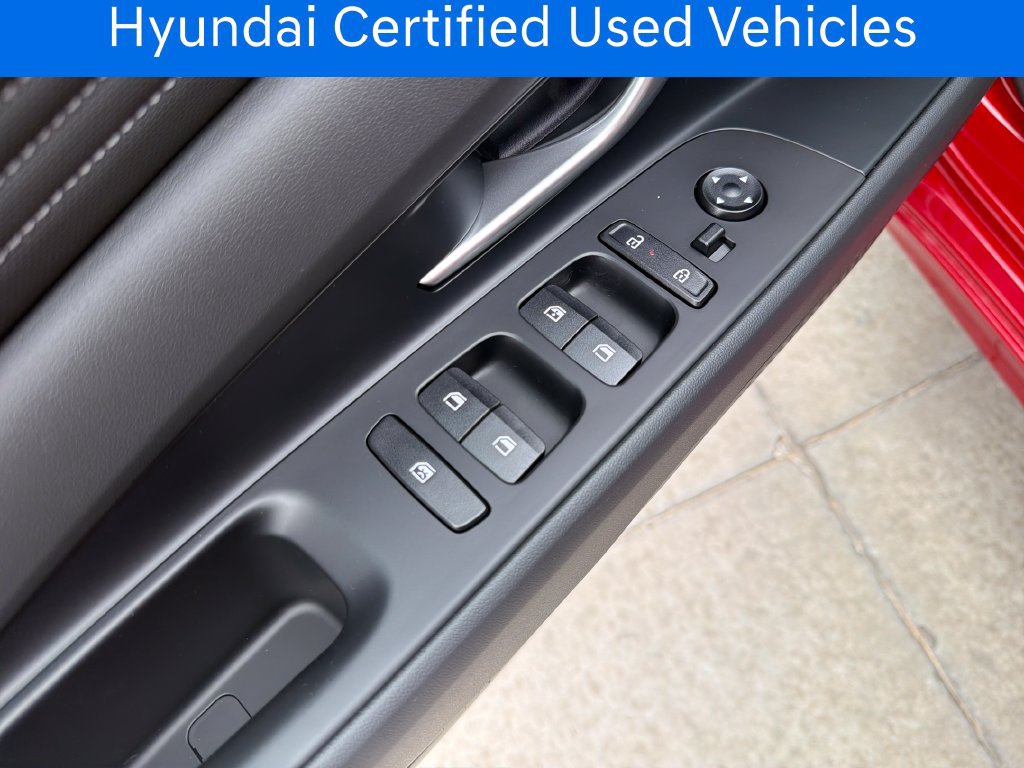 Certified 2026 Hyundai Elantra Limited FWD image 15