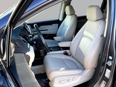 Used 2025 Honda Odyssey EX-L image 8