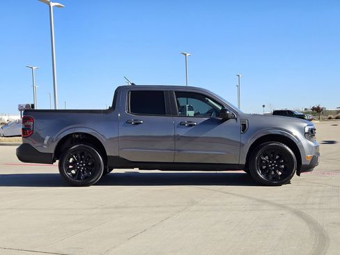 Used 2024 Ford Maverick Lariat w/ Black Appearance Package image 8