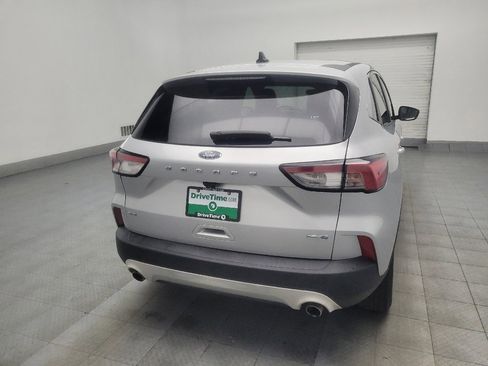 Used 2020 Ford Escape SE image 7