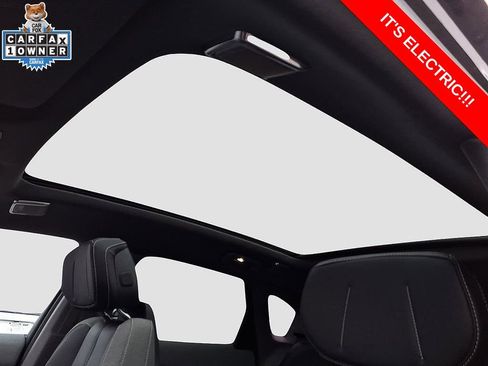 Used 2025 Cadillac Optiq Sport 1 AWD/4WD image 19