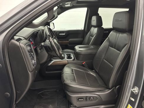 Used 2021 Chevrolet Silverado 1500 High Country w/ Technology Package AWD/4WD image 22