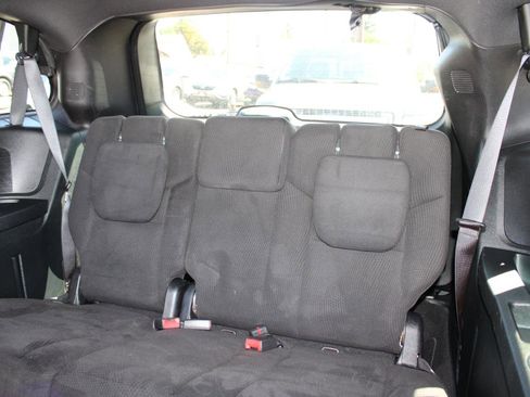 Used 2015 Dodge Grand Caravan SXT w/ Blacktop Package FWD image 9