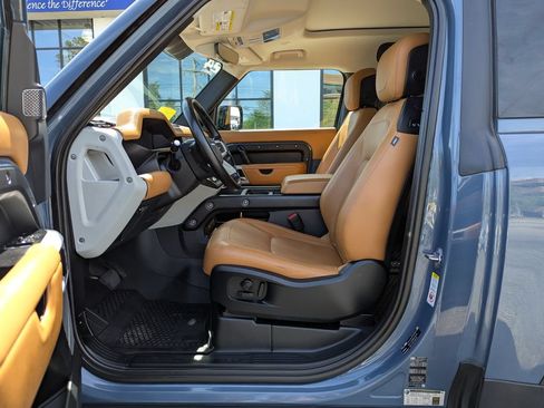 Used 2024 Land Rover Defender 90 S AWD/4WD image 12