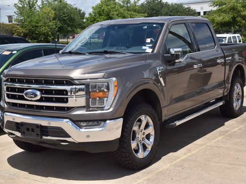 Used 2021 Ford F150 Lariat AWD/4WD image 2