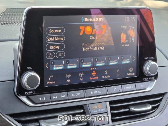 Used 2024 Nissan Altima 2.5 SV FWD image 21