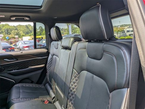 Used 2022 Jeep Grand Cherokee Summit w/ Adv Protech Group IV image 28