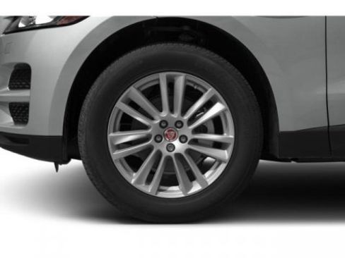 Used 2020 Jaguar F-PACE R-Sport image 11