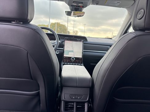 Used 2023 Ford Escape ST-Line Elite w/ Premium Technology Package image 62