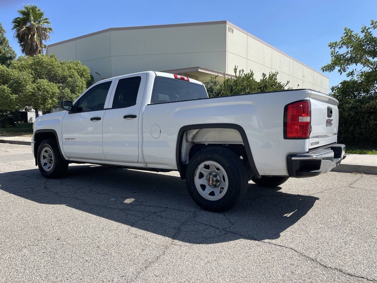 Used 2014 GMC Sierra 1500 2WD Double Cab image 4