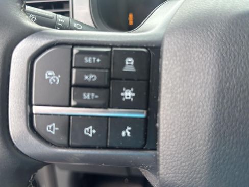 Used 2025 Ford F150 Lariat AWD/4WD image 14