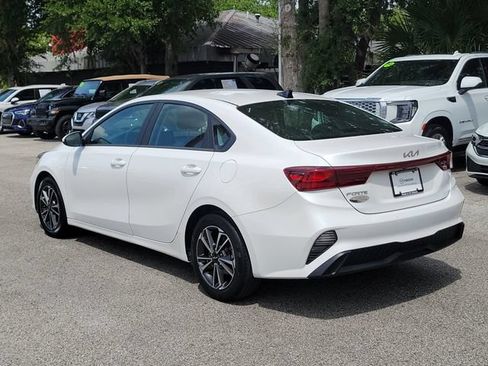 Used 2024 Kia Forte LXS FWD image 5