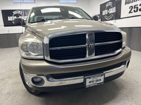 Used 2007 Dodge Ram 1500 Truck SLT w/ Light Group AWD/4WD image 2
