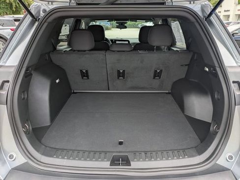 Used 2026 Chevrolet Equinox LT FWD image 30