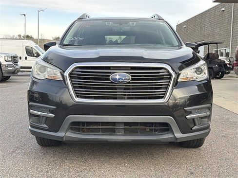 Used 2019 Subaru Ascent Premium image 8