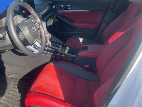 Used 2025 Acura Integra A-Spec image 13