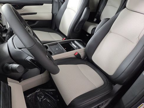 New 2026 Honda Odyssey Elite image 13