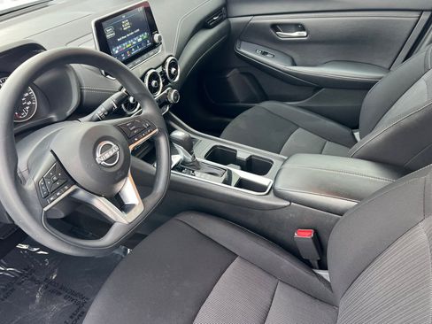 Used 2024 Nissan Sentra SV image 11