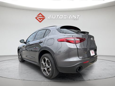 Used 2022 Alfa Romeo Stelvio Sprint RWD image 7