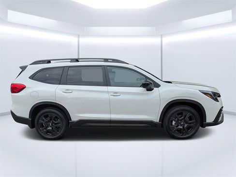New 2025 Subaru Ascent Onyx Edition image 2
