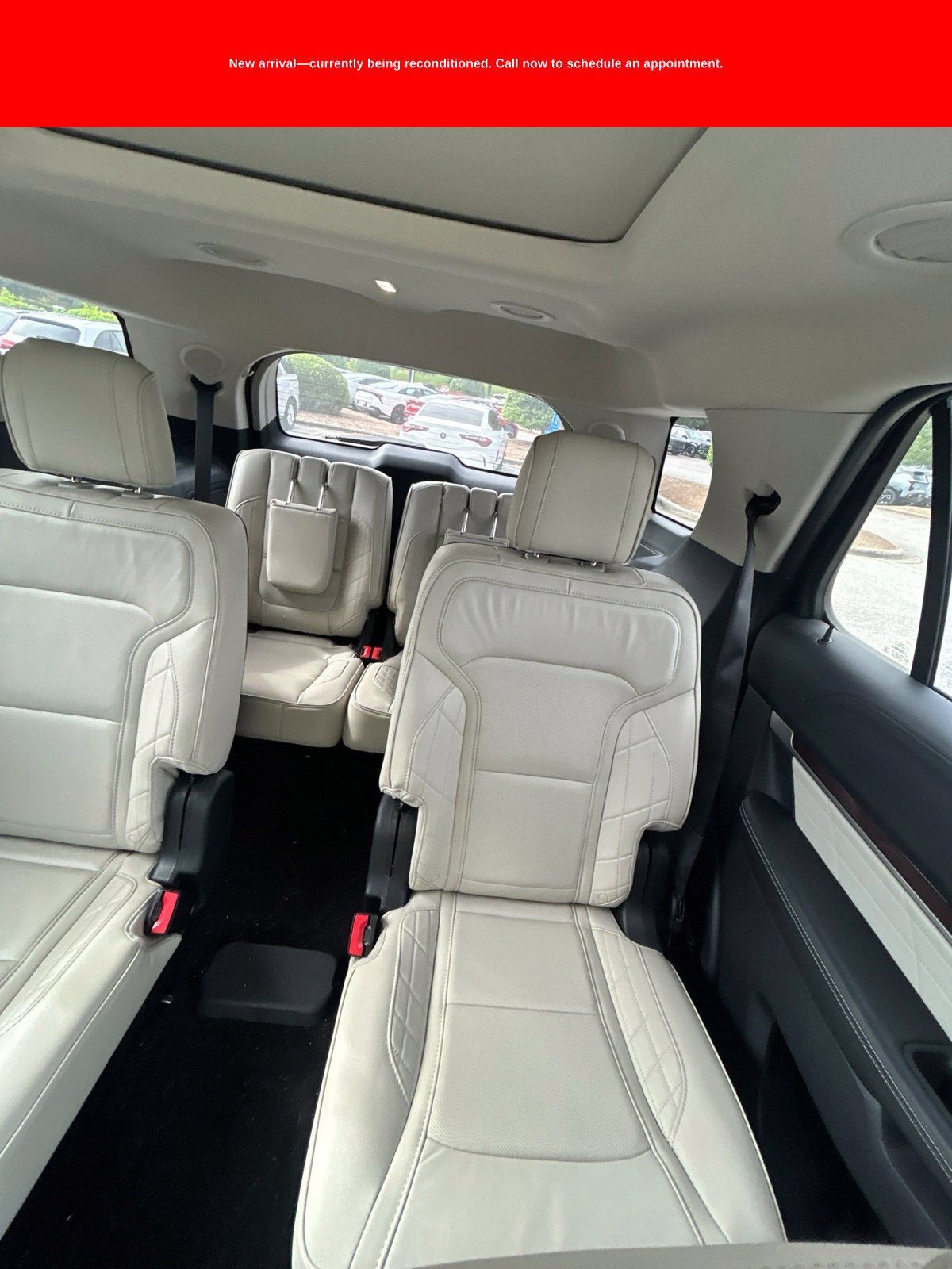 Used 2019 Ford Explorer Platinum AWD/4WD image 9