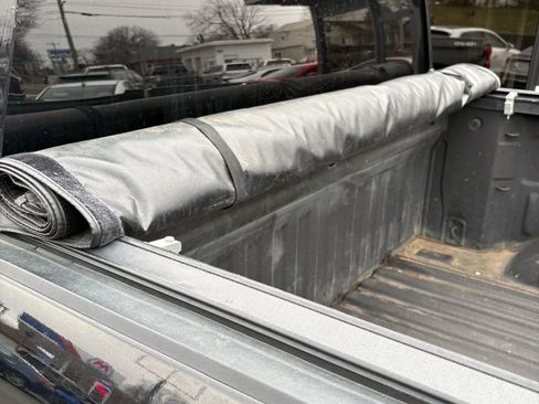 Used 2021 Chevrolet Silverado 1500 Custom image 17