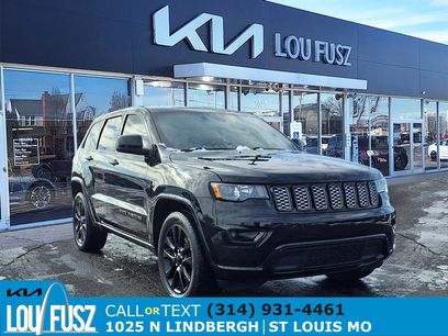 Used 2019 Jeep Grand Cherokee Altitude