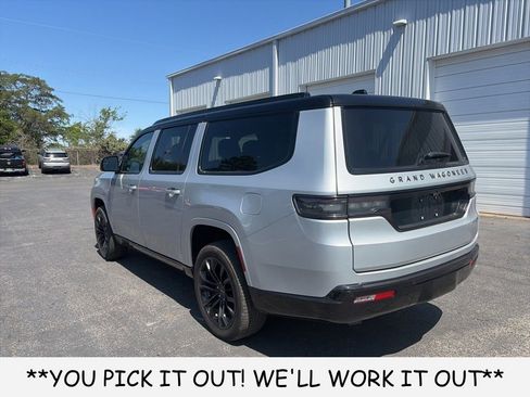 Used 2024 Jeep Grand Wagoneer L Series II w/ Quick Order Packagew 28T AWD/4WD image 4