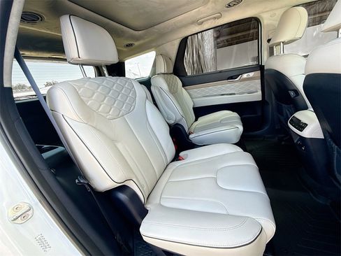 Used 2021 Hyundai Palisade Calligraphy image 33