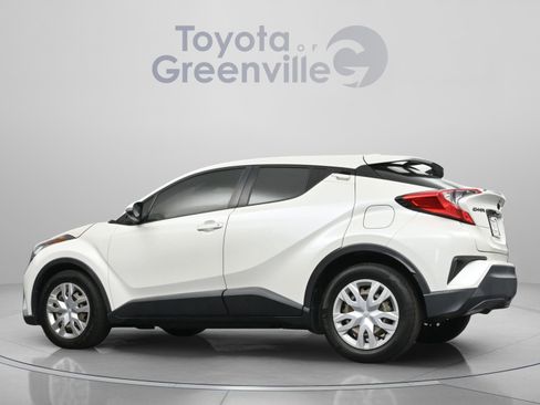 Used 2020 Toyota C-HR LE FWD image 8