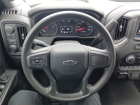 Used 2025 Chevrolet Silverado 1500 Custom Trail Boss image 17