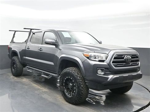 Used 2018 Toyota Tacoma SR5 image 8