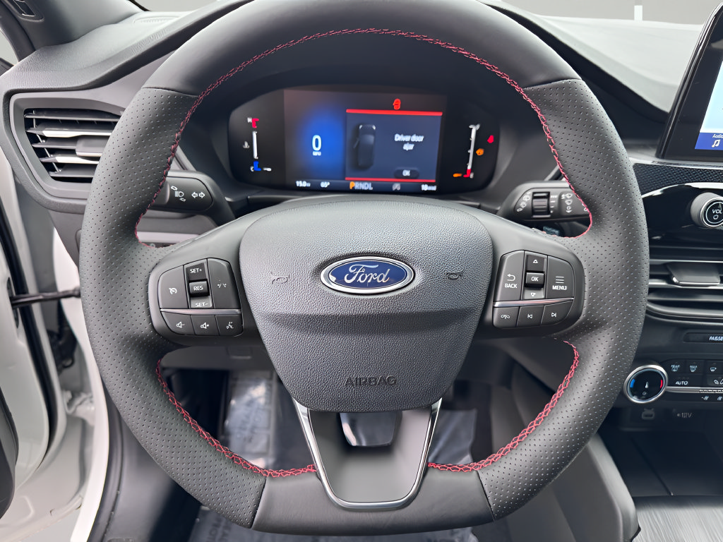 Used 2026 Ford Escape ST-Line FWD image 14