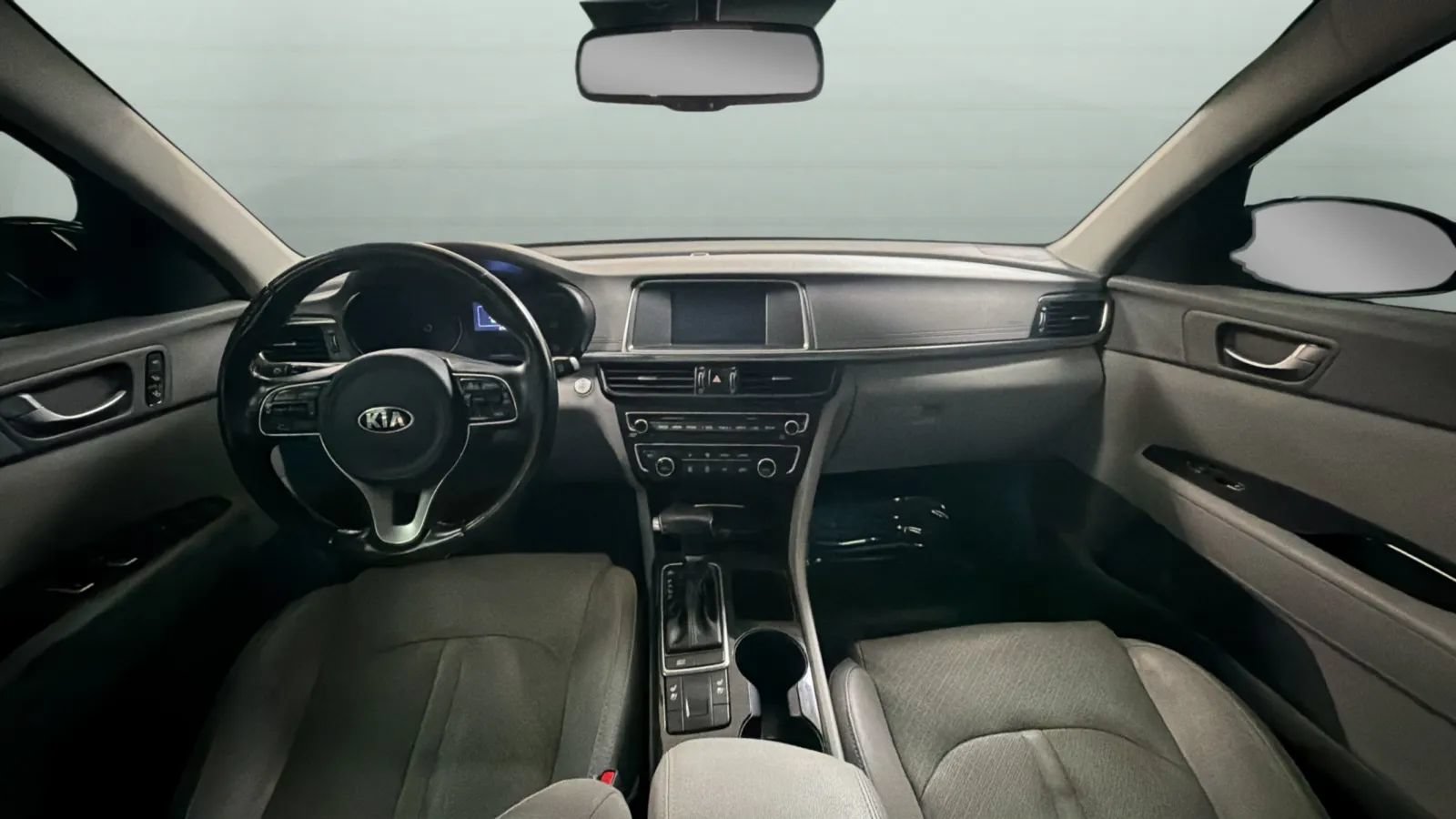 Used 2018 Kia Optima EX w/ Premium Package FWD image 9
