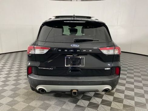 Used 2020 Ford Escape Titanium AWD/4WD image 5