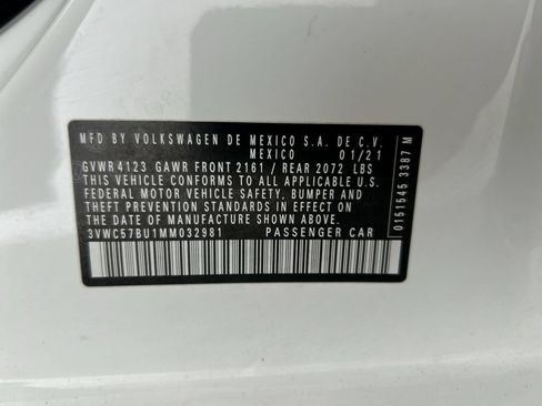 Certified 2021 Volkswagen Jetta R-Line w/ R-Line Cold Weather Package FWD image 46