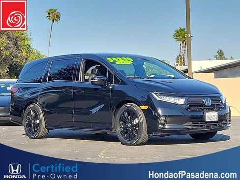 Certified 2023 Honda Odyssey Sport image 8