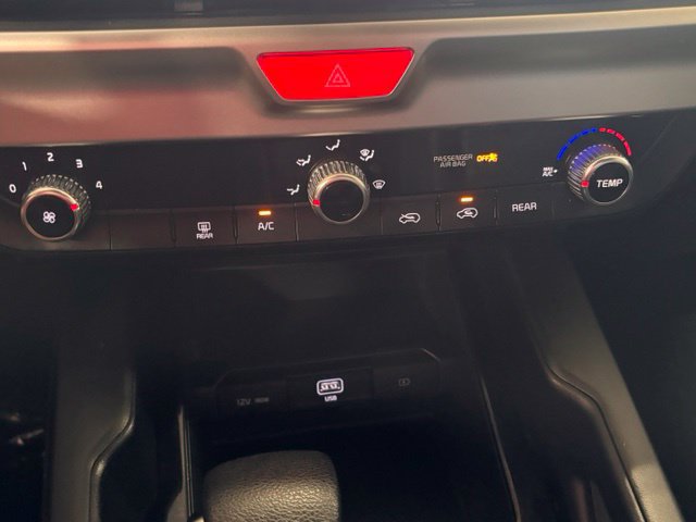 Used 2021 Kia Telluride LX FWD image 38