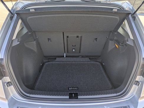 Certified 2023 Volkswagen Taos SE w/ Black Wheel Package image 13