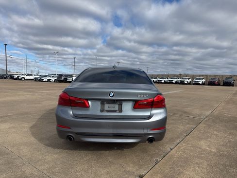Used 2019 BMW 530i w/ Convenience Package image 7
